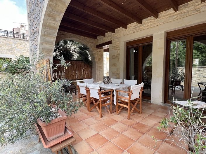 Image No.21-3 Bed House for sale