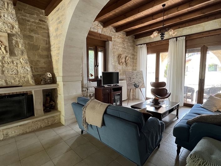 Image No.7-3 Bed House for sale