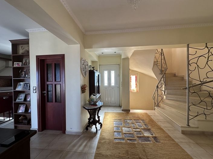 Image No.5-6 Bed Villa for sale