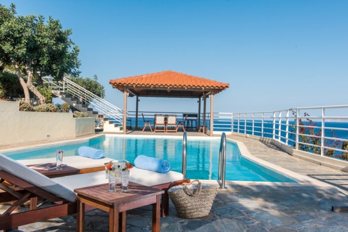 Image No.17-7 Bed Villa for sale