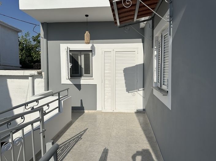 Image No.16-3 Bed House for sale