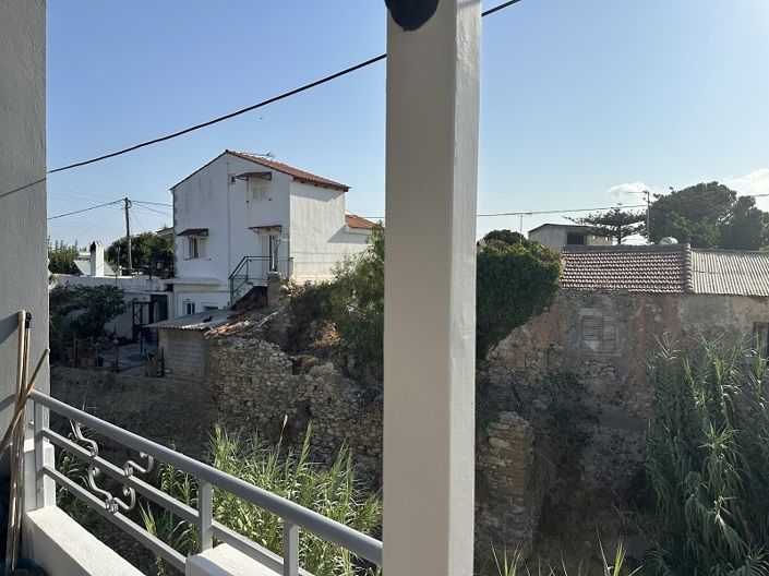 Image No.19-3 Bed House for sale