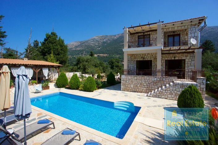 Image No.1-3 Bed Villa for sale