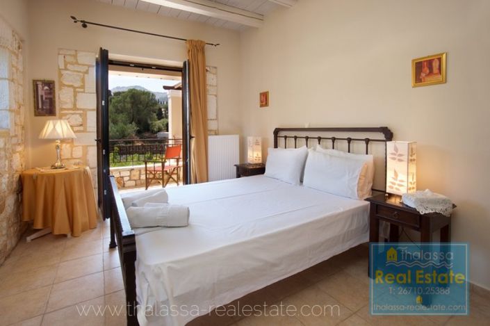 Image No.7-3 Bed Villa for sale