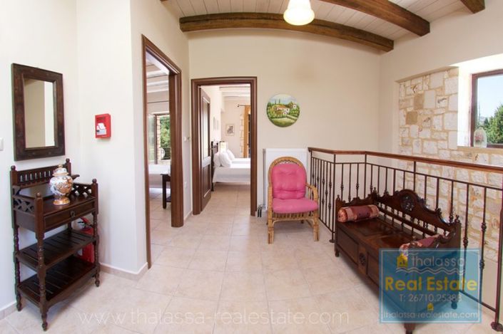 Image No.9-3 Bed Villa for sale
