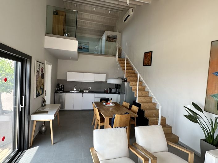 Image No.5-2 Bed Villa for sale