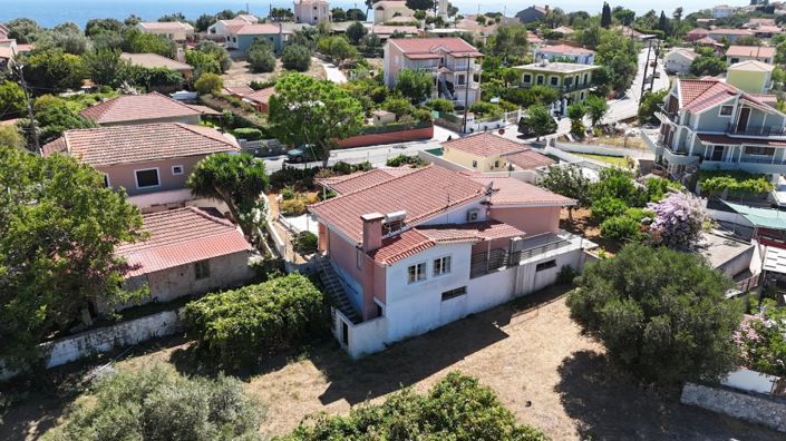 Image No.18-3 Bed House for sale