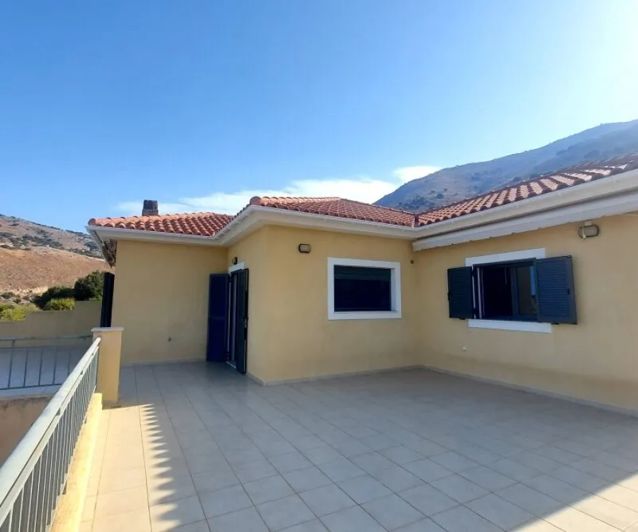 Image No.2-3 Bed Villa for sale