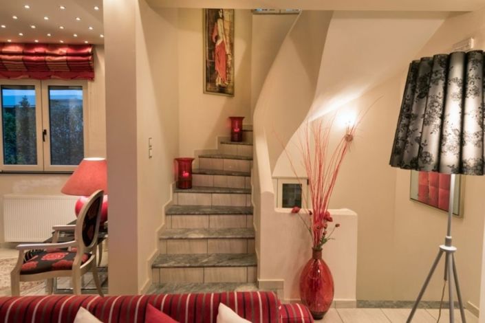 Image No.8-6 Bed Villa for sale