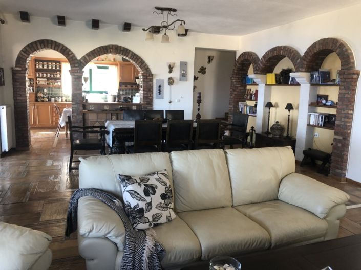 Image No.7-5 Bed Villa for sale