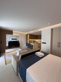 64820-studio-for-sale-in-chlorakasorig