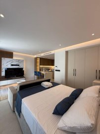 64824-studio-for-sale-in-chlorakasorig