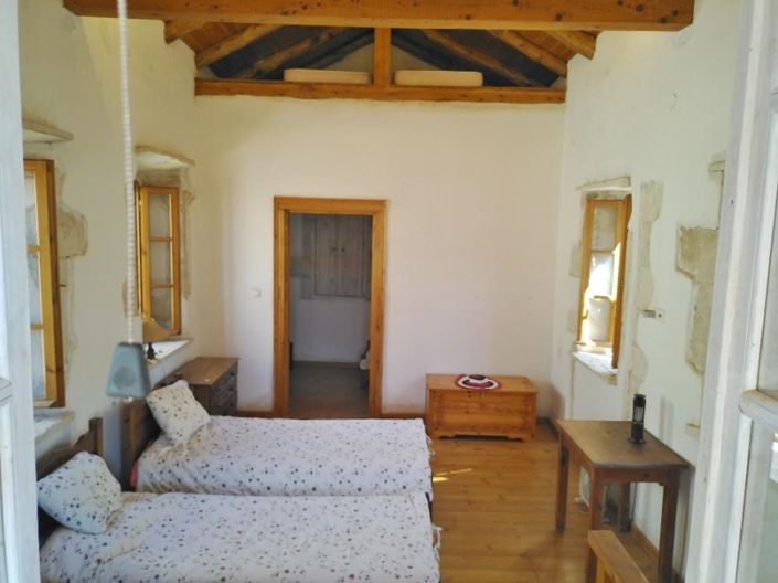 Image No.9-2 Bed House for sale