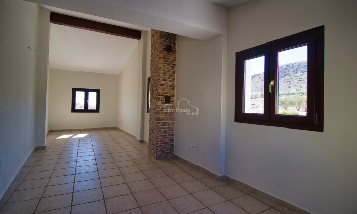 Image No.17-6 Bed Country Property for sale