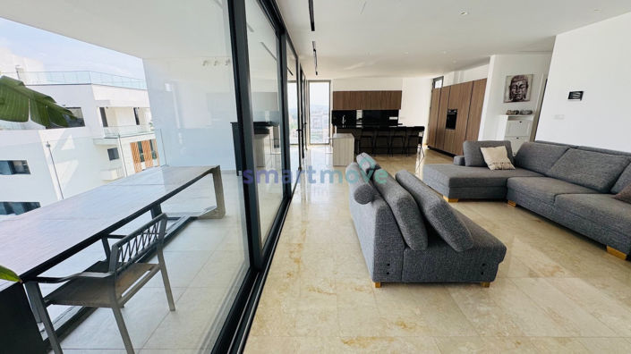 Image No.10-3 Bed Apartment for sale