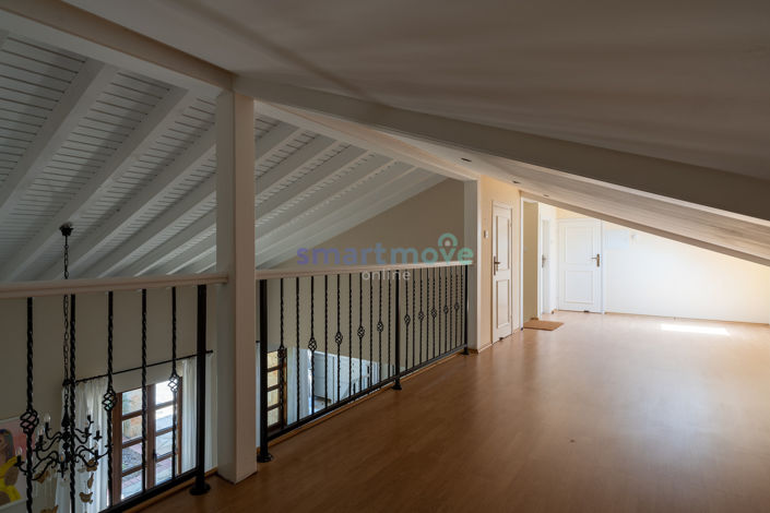 Image No.37-8 Bed Villa for sale