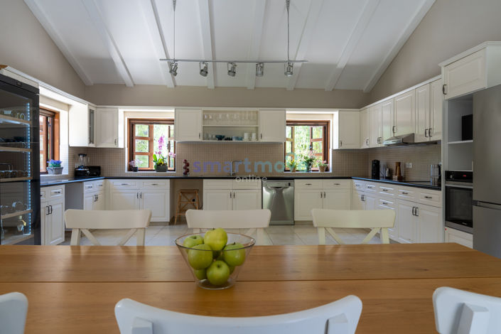 Image No.45-8 Bed Villa for sale