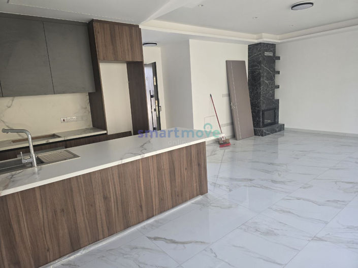 Image No.4-3 Bed Townhouse for sale