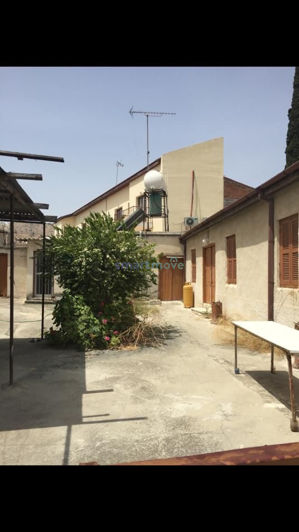 Image No.1-2 Bed House for sale