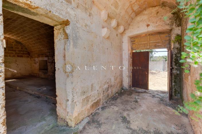 Image No.6-2 Bed Country House for sale