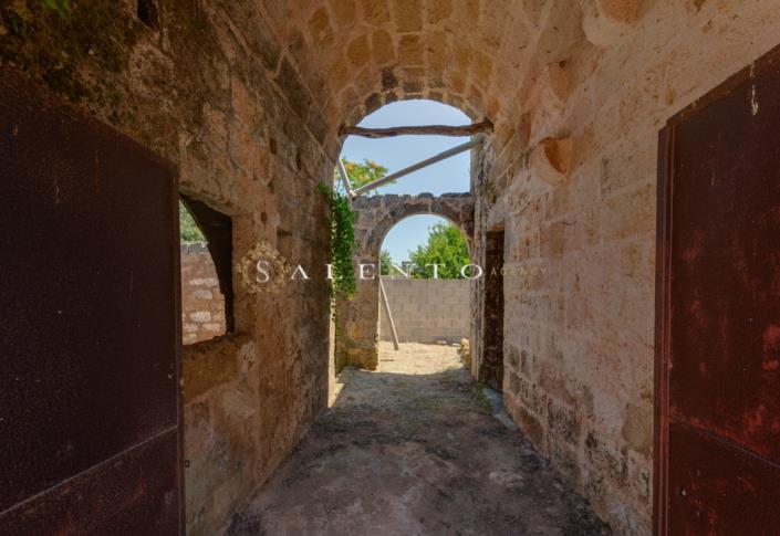 Image No.5-2 Bed Country House for sale