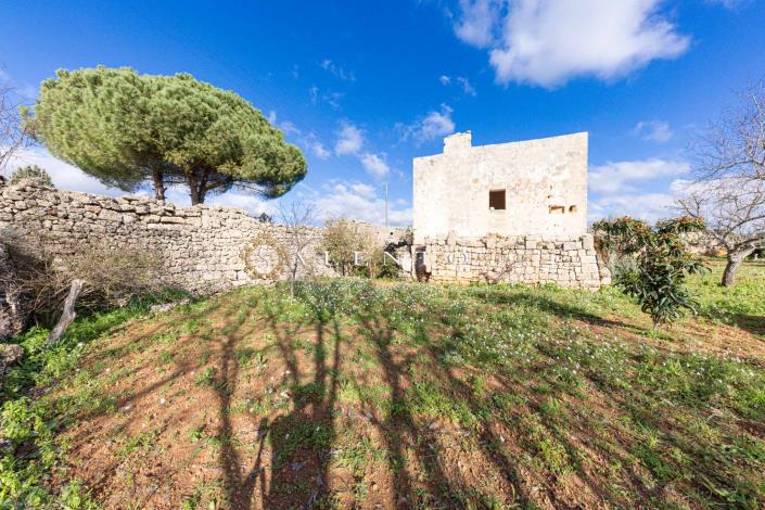 Image No.18-2 Bed Country House for sale