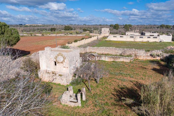 Image No.14-2 Bed Country House for sale