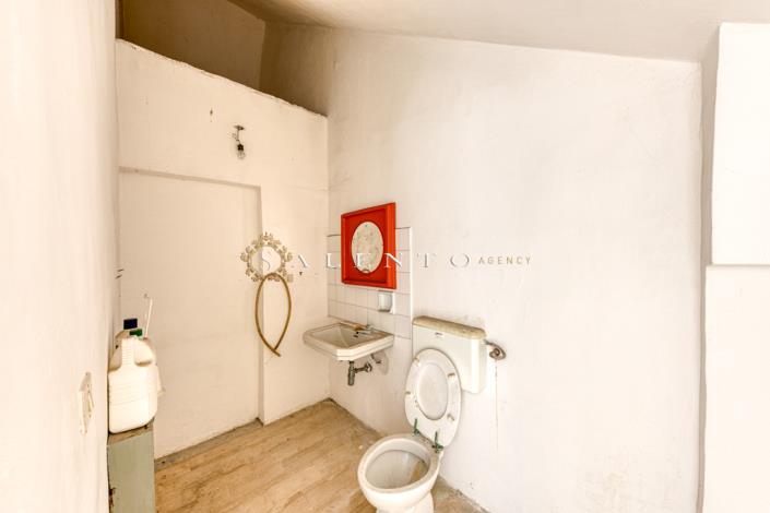 Image No.28-4 Bed House for sale