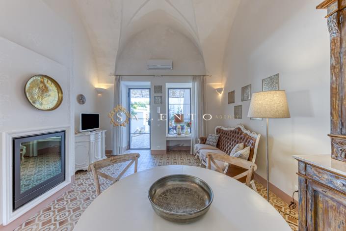 Image No.14-3 Bed House for sale