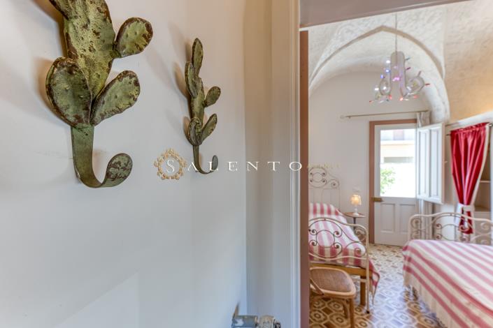 Image No.33-3 Bed House for sale