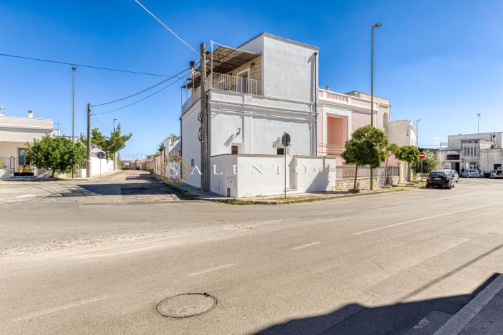 Image No.4-3 Bed House for sale