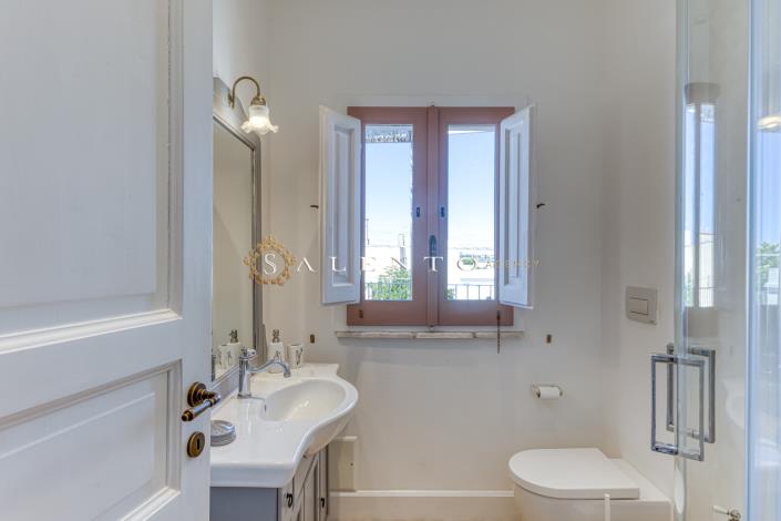 Image No.43-3 Bed House for sale