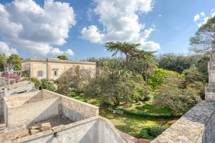 Image No.30-4 Bed House for sale