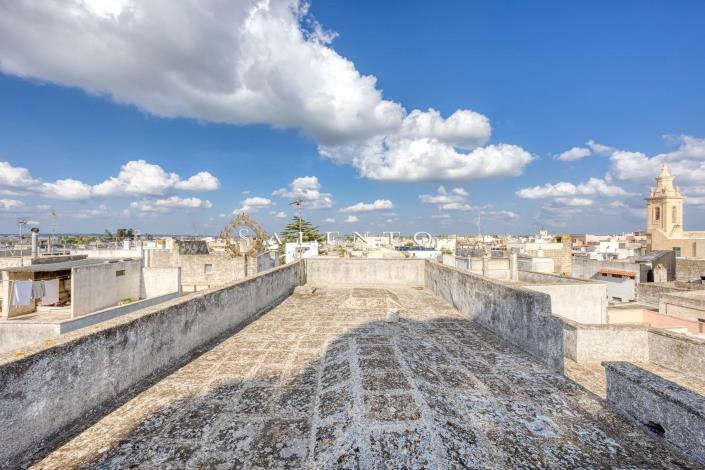 Image No.49-4 Bed House for sale