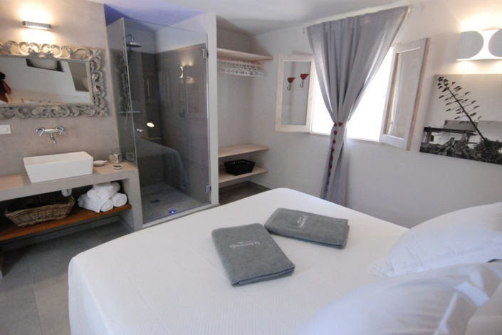 Image No.11-9 Bed Villa / Detached for sale