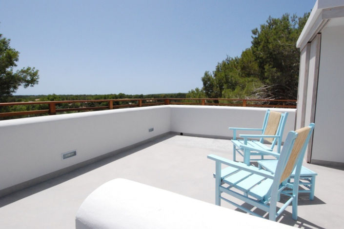 Image No.23-9 Bed Villa / Detached for sale