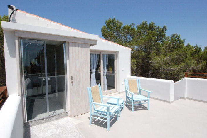 Image No.24-9 Bed Villa / Detached for sale