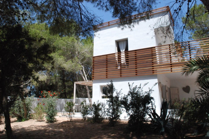 Image No.25-9 Bed Villa / Detached for sale