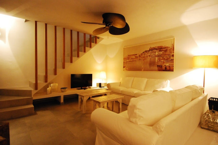 Image No.31-9 Bed Villa / Detached for sale