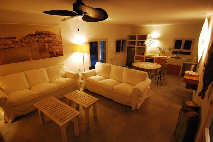 Image No.32-9 Bed Villa / Detached for sale