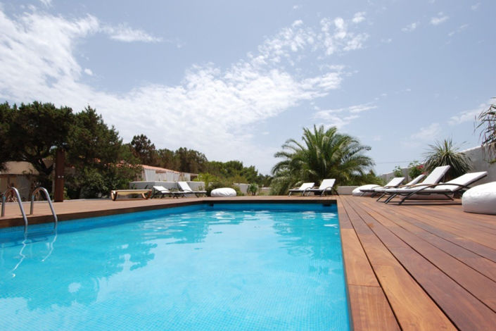 Image No.39-9 Bed Villa / Detached for sale