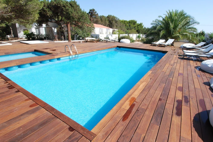 Image No.44-9 Bed Villa / Detached for sale