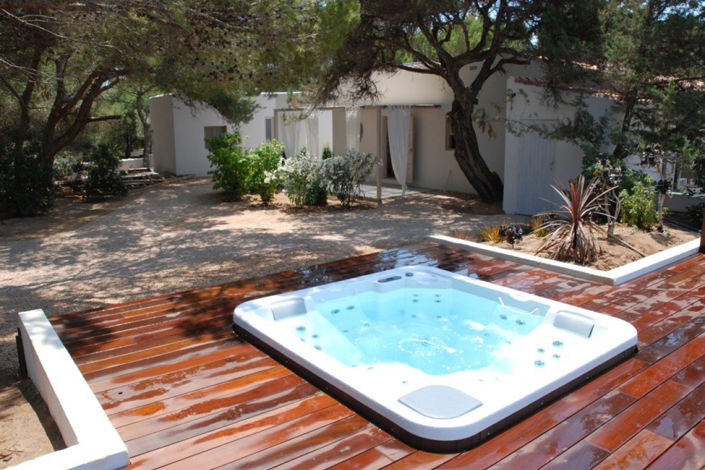 Image No.53-9 Bed Villa / Detached for sale