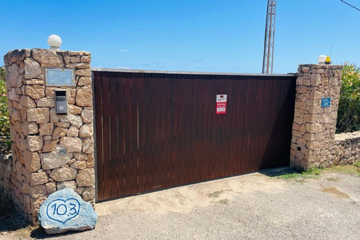 Image No.25-2 Bed Villa for sale