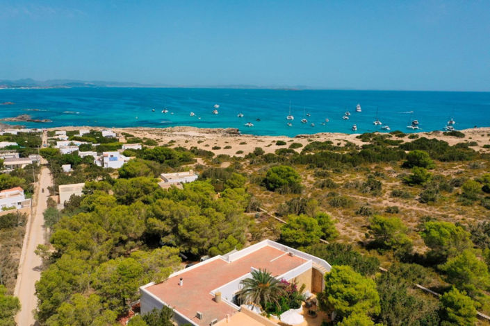 Image No.1-5 Bed Villa for sale