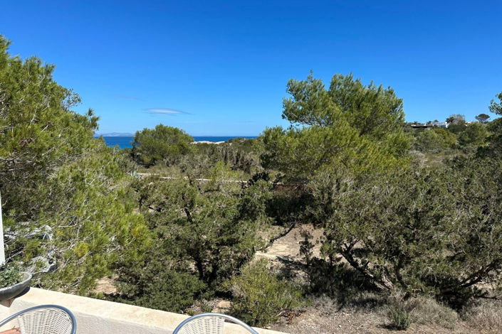 Image No.30-5 Bed Villa for sale