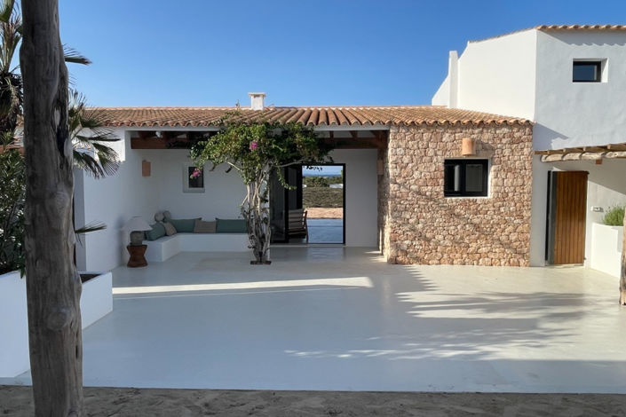 Image No.51-5 Bed Villa for sale