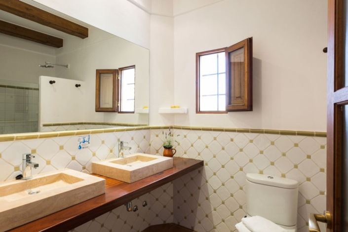 Image No.19-5 Bed Villa for sale