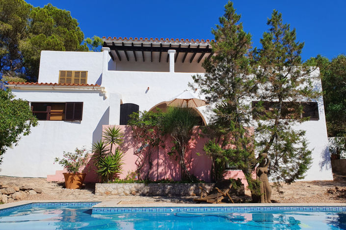 Image No.1-2 Bed Villa for sale