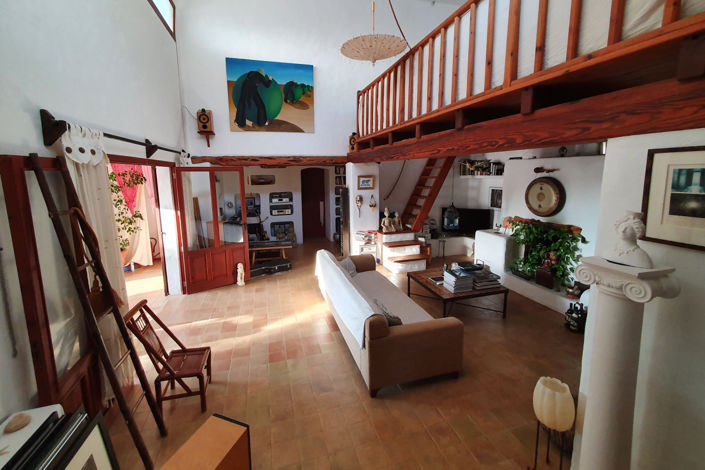 Image No.10-2 Bed Villa for sale